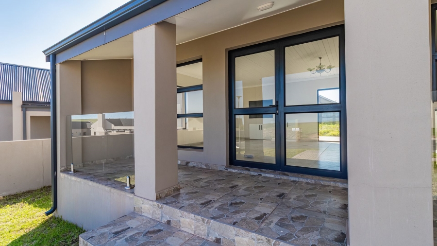 3 Bedroom Property for Sale in Vredenburg Western Cape